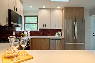 4333 W Main Street, Skokie, IL 60076 - Photo 18