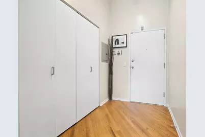 1801 W Larchmont Avenue #214, Chicago, IL 60613 - Photo 12