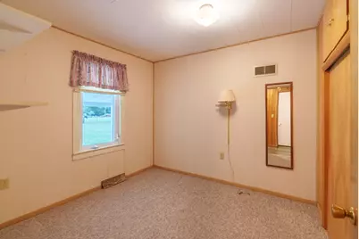 300 S Jefferson Street, Kell, IL 62853 - Photo 28