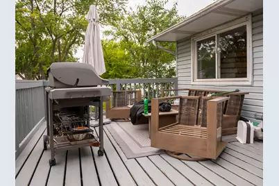 953 Miller Avenue, Streamwood, IL 60107 - Photo 20