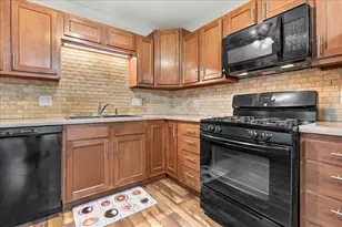 8 Plymouth Ct, Normal, IL 61761 - Photo 18