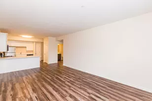 40 W Main St, Lake Zurich, IL 60047 - Photo 4