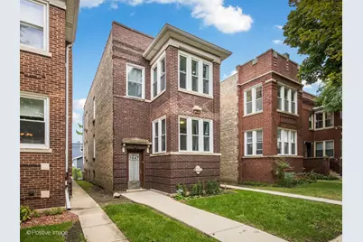 3847 N Spaulding Avenue, Chicago, IL 60618 - Photo 1