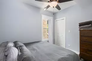 3847 N Spaulding Ave, Chicago, IL 60618 - Photo 22