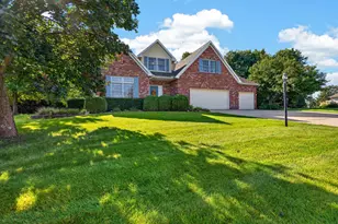 9159 Deer Ridge Dr, Bloomington, IL 61705 - Photo 76