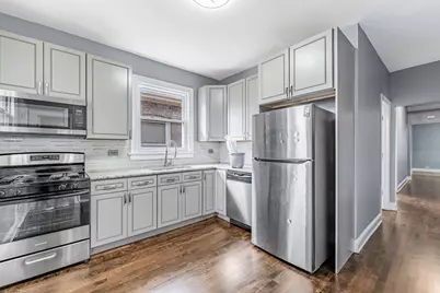 8015 S Justine Street, Chicago, IL 60620 - Photo 10