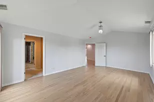 4700 N Chester Ave, Chicago, IL 60656 - Photo 18