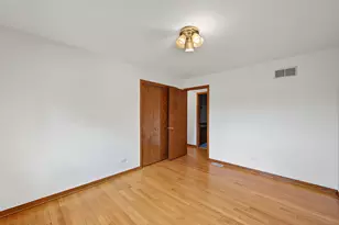 4700 N Chester Ave, Chicago, IL 60656 - Photo 10