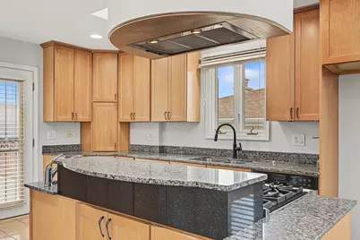 4700 N Chester Avenue, Chicago, IL 60656 - Photo 14