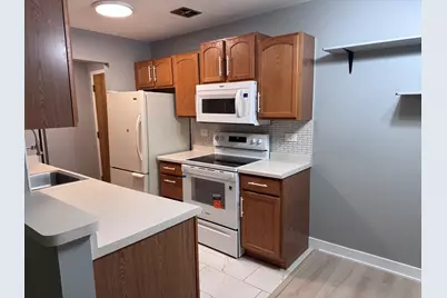 7425 Brookdale Drive #107, Darien, IL 60561 - Photo 6