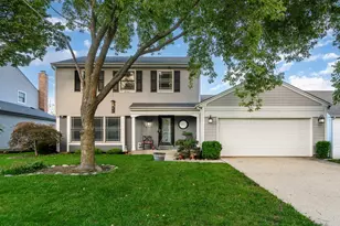 737 Brian Ave, Schaumburg, IL 60194 - Photo 1