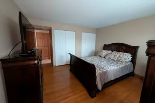 6025 W 64th Pl, Chicago, IL 60638 - Photo 12