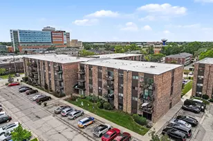 8901 N Western Ave, Des Plaines, IL 60016 - Photo 14