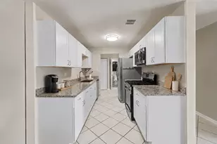 8901 N Western Ave, Des Plaines, IL 60016 - Photo 4
