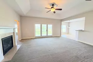 3813 Liberty Cir, Champaign, IL 61822 - Photo 6