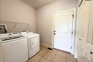 3813 Liberty Cir, Champaign, IL 61822 - Photo 10
