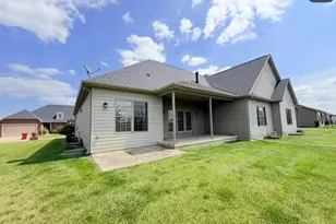 3813 Liberty Cir, Champaign, IL 61822 - Photo 2
