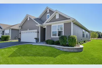 999 Crestview Lane, Pingree Grove, IL 60140 - Photo 2