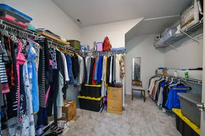 999 Crestview Lane, Pingree Grove, IL 60140 - Photo 16