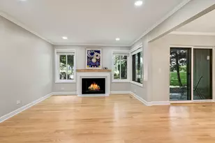6262 Trinity Dr, Lisle, IL 60532 - Photo 4