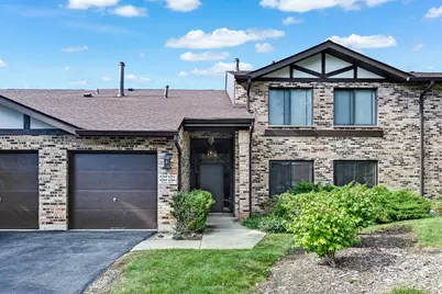 6262 Trinity Drive #1B, Lisle, IL 60532 - Photo 2