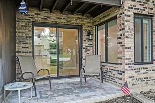6262 Trinity Dr, Lisle, IL 60532 - Photo 14