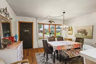 1212 Crystal Dr, Machesney Park, IL 61115 - Photo 4