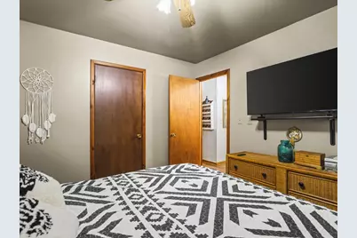 1212 Crystal Drive, Machesney Park, IL 61115 - Photo 16