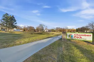 100 Deborah Ln, Wheeling, IL 60090 - Photo 22