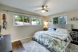 2240 Catherine St, Northbrook, IL 60062 - Photo 10