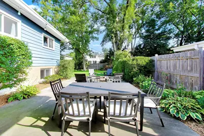 2240 Catherine Street, Northbrook, IL 60062 - Photo 24