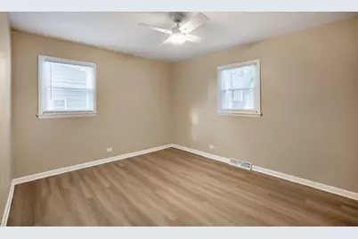 15440 Birch Road, Markham, IL 60428 - Photo 8