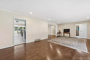 524 Waubonsee Trail, Batavia, IL 60510 - Photo 8