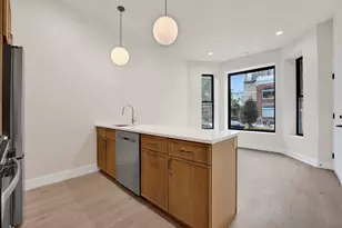 3641 N Wilton Ave, Chicago, IL 60613 - Photo 8