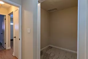 1958 W Morse Ave, Chicago, IL 60626 - Photo 18