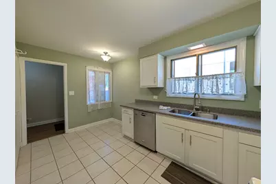 1958 W Morse Avenue #A, Chicago, IL 60626 - Photo 12