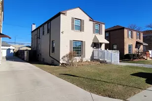 7432 W Gregory St, Chicago, IL 60656 - Photo 1