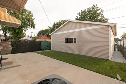 7816 Latrobe Avenue, Burbank, IL 60459 - Photo 40