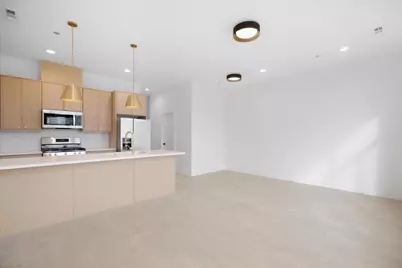 1313 W Taylor Street #3R, Chicago, IL 60607 - Photo 2