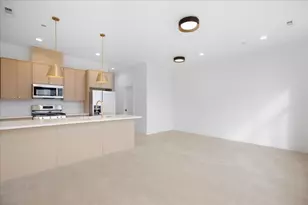 1313 W Taylor St, Chicago, IL 60607 - Photo 2