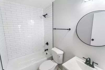 18200 Fountainbleau Drive, Hazel Crest, IL 60429 - Photo 14