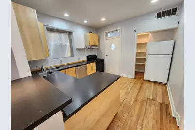 6210 N Francisco Avenue #2, Chicago, IL 60659 - Photo 10