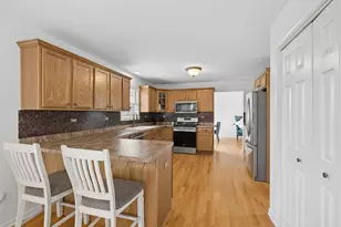 8299 Tatum Ln, Frankfort, IL 60423 - Photo 12