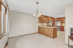 4734 N Maria Ct, Chicago, IL 60656 - Photo 14