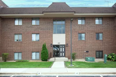 211 E Janata Avenue #3B, Lombard, IL 60148 - Photo 2