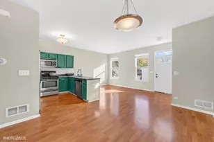 [Address not provided], Aurora, IL 60503 - Photo 10