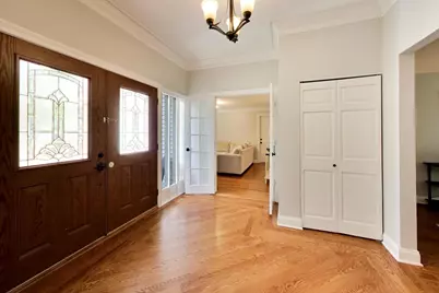 6001 Ross Drive, Woodridge, IL 60517 - Photo 4