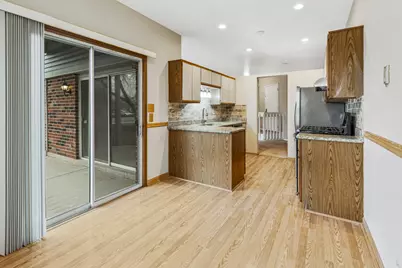 1665 Commodore Court #7, Schaumburg, IL 60193 - Photo 14