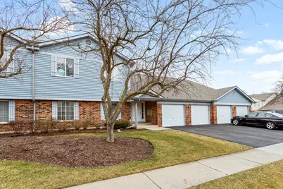 1665 Commodore Court #7, Schaumburg, IL 60193 - Photo 2