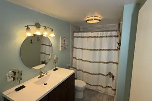565 Maywood Ln, Lisle, IL 60532 - Photo 8